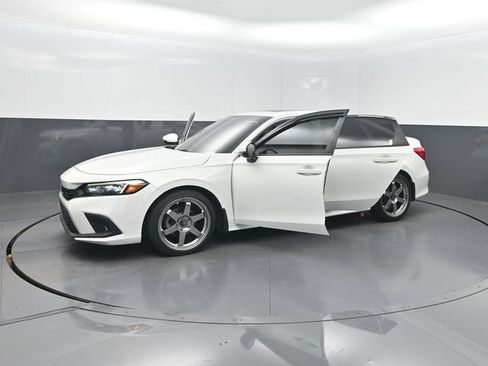 Used 2023 Honda Civic Touring image 33