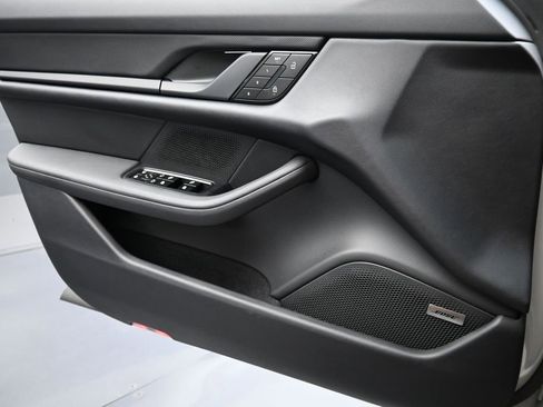 Certified 2023 Porsche Taycan RWD image 25