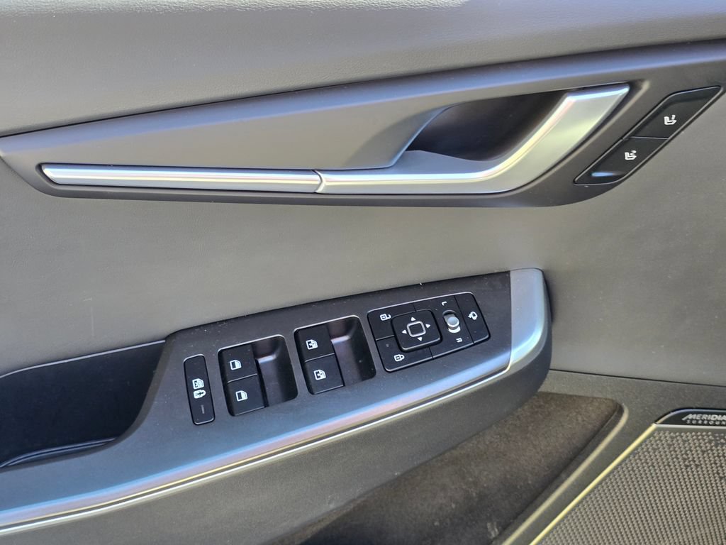 Certified 2024 Kia EV6 Wind AWD/4WD image 23