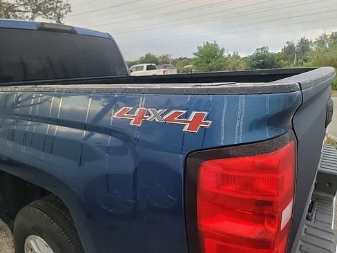 Used 2017 Chevrolet Silverado 1500 LT w/ All Star Edition image 7