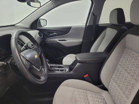 Used 2024 Chevrolet Equinox LT w/ LPO, Floor Liner Package FWD image 17