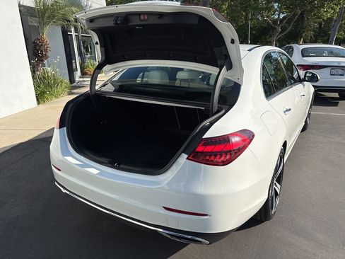 Used 2022 Mercedes-Benz C 300 Sedan image 6