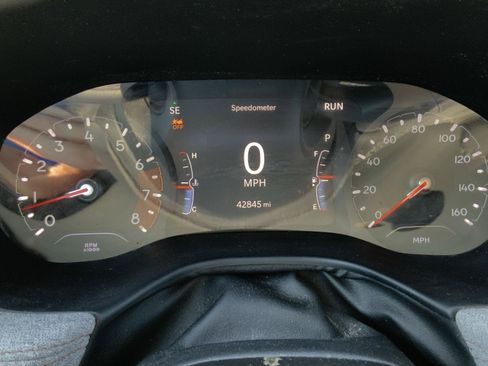 Used 2023 Jeep Compass Latitude AWD/4WD image 22
