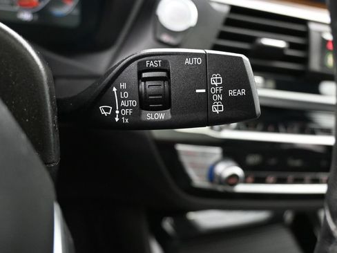 Used 2020 BMW X3 xDrive30i w/ Convenience Package AWD/4WD image 16