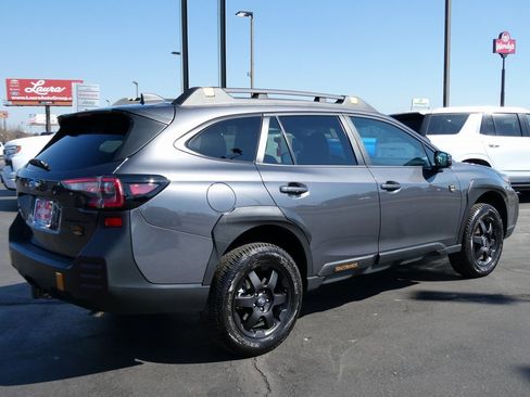 Used 2025 Subaru Outback Wilderness image 5