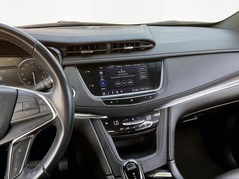 Used 2020 Cadillac XT5 Luxury w/ LPO, Floor Liner Package image 9