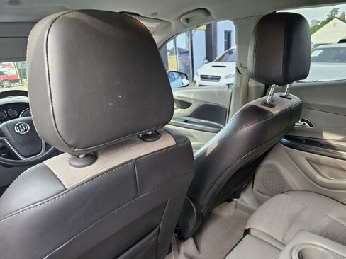Used 2016 Buick Encore FWD image 28