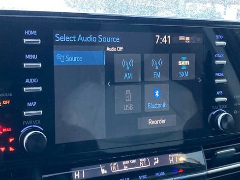 Certified 2022 Toyota Sienna XSE image 25