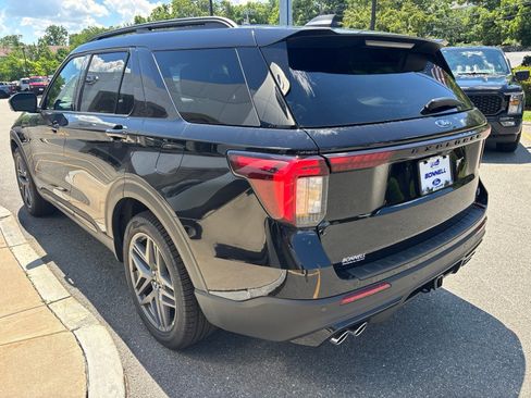 New 2026 Ford Explorer ST w/ Sun And Sound Package AWD/4WD image 5