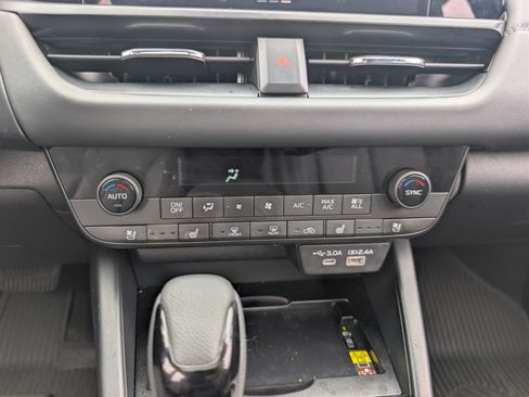 Certified 2026 Subaru Outback Touring AWD/4WD image 29