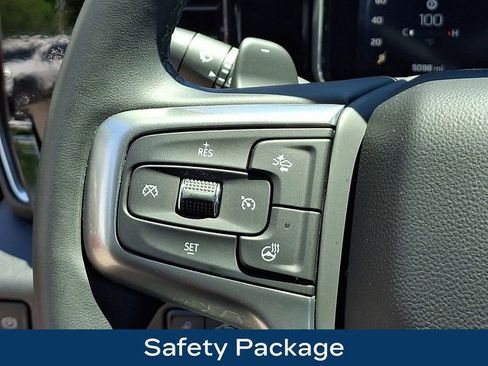 Used 2026 Chevrolet Silverado 1500 LT Trail Boss w/ LT Trail Boss Premium Package AWD/4WD image 7