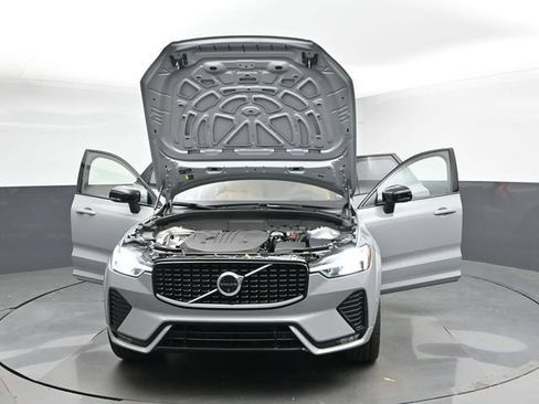 Used 2024 Volvo XC60 B5 Ultimate w/ Protection Package Premier AWD/4WD image 54