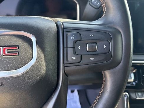Used 2024 GMC Sierra 2500 AT4 w/ Technology Package AWD/4WD image 17
