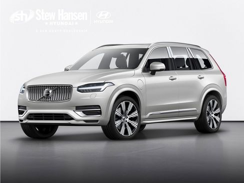 Used 2022 Volvo XC90 T6 Momentum w/ Advanced Package AWD/4WD image 1