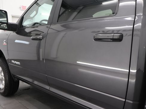 Used 2024 RAM 2500 Laramie w/ Safety Group AWD/4WD image 30