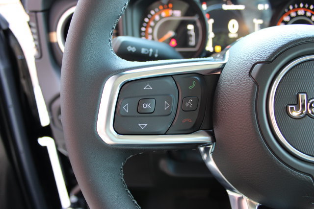 New 2026 Jeep Wrangler Unlimited Sahara AWD/4WD image 19