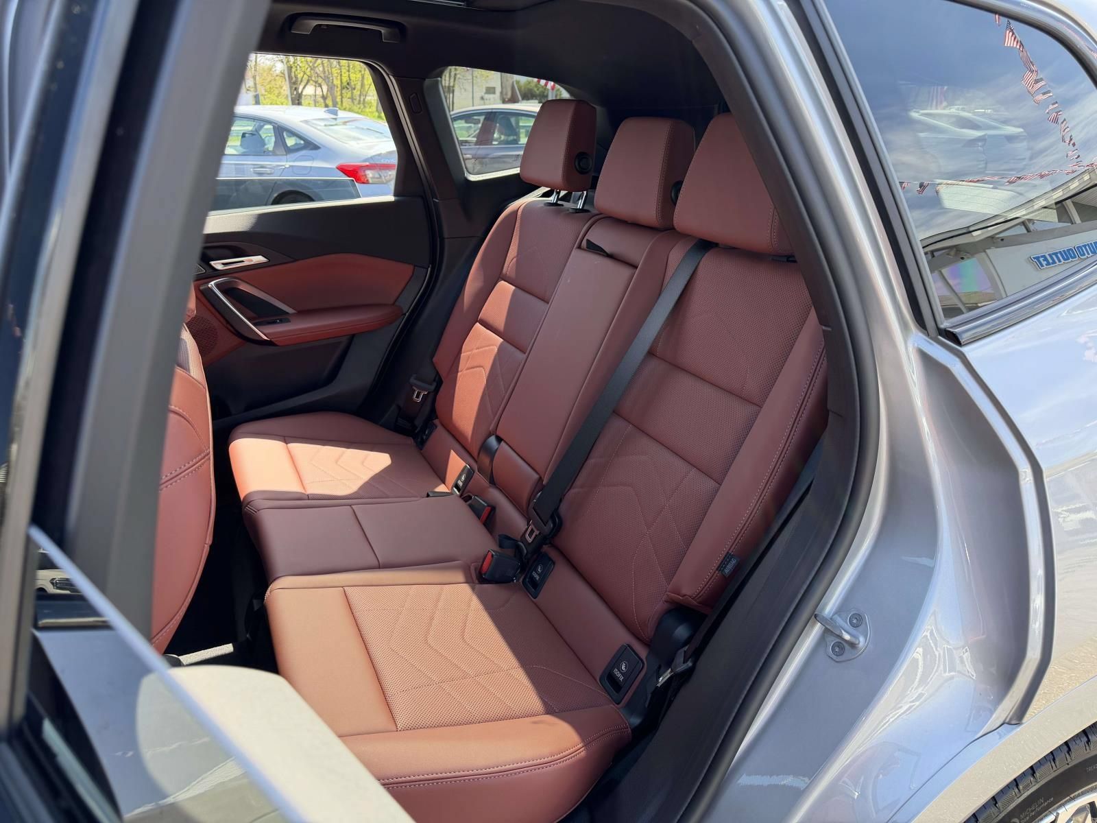 Used 2026 BMW X1 M35i w/ Technology Package AWD/4WD image 21