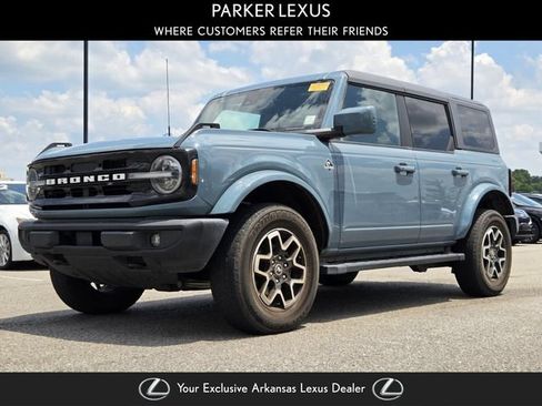 Used 2022 Ford Bronco Outer Banks AWD/4WD image 1