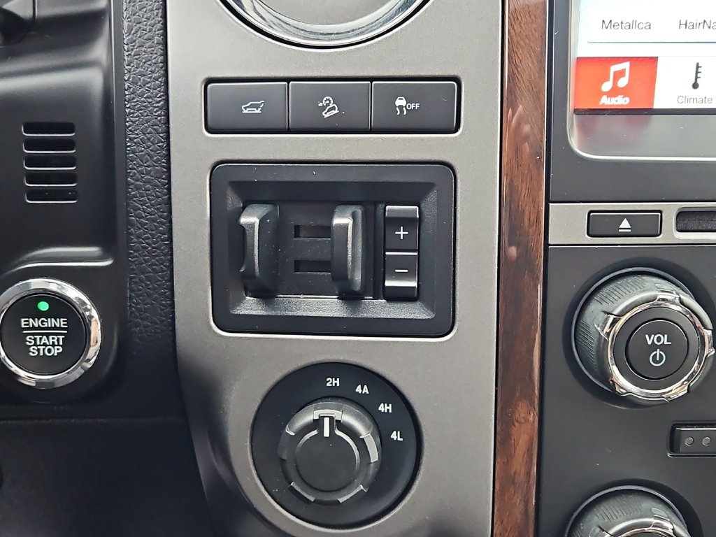 Used 2017 Ford Expedition Platinum AWD/4WD image 18