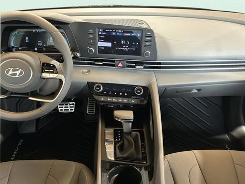 New 2026 Hyundai Elantra SEL Sport image 19