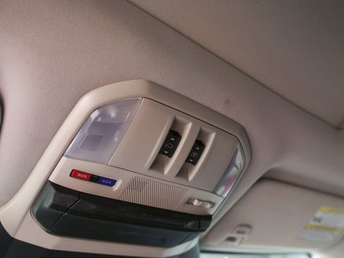 Used 2023 Subaru Ascent Touring image 28