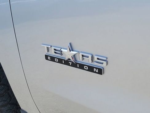 Used 2020 Chevrolet Silverado 1500 RST w/ Texas Edition RWD image 6