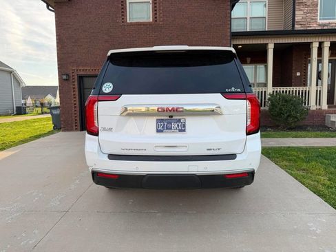 Used 2021 GMC Yukon SLT w/ Rear Media and Nav Package AWD/4WD image 5