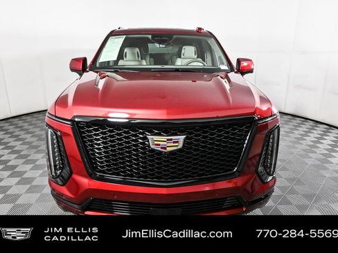 Used 2025 Cadillac Escalade Sport Platinum w/ LPO, Floor Liner Package image 30