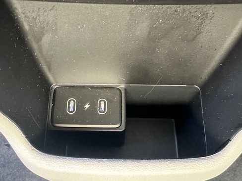 Used 2024 Hyundai Kona SEL FWD image 20
