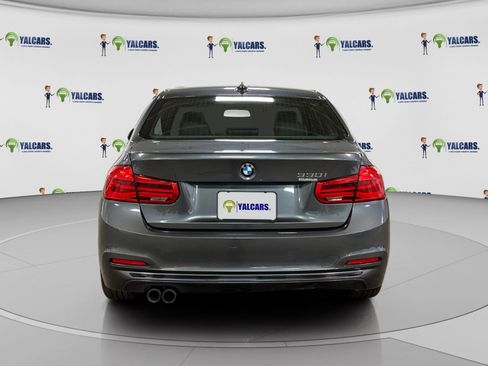 Used 2017 BMW 330i Sedan RWD image 4