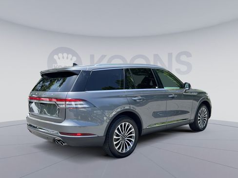 Used 2024 Lincoln Aviator Reserve AWD/4WD image 11