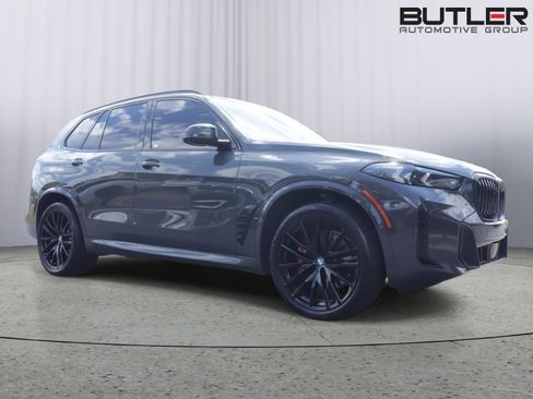 Used 2024 BMW X5 sDrive40i w/ M Sport Package RWD image 8