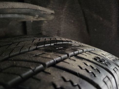 Used 2016 Toyota Avalon XLE image 12