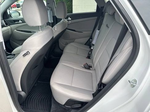 Used 2021 Hyundai Tucson SEL AWD/4WD image 18