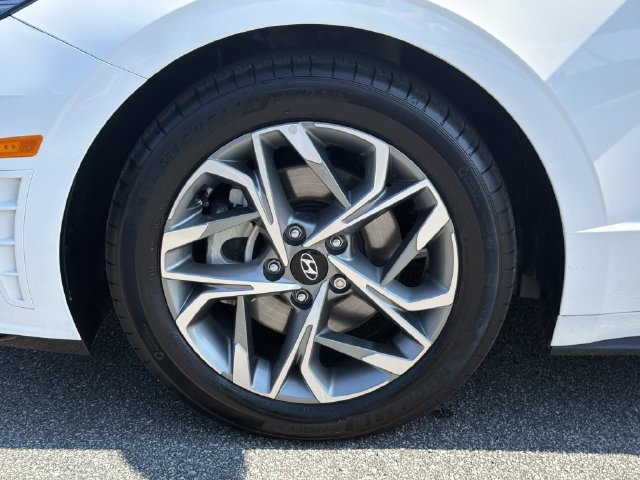 Used 2023 Hyundai Sonata SEL w/ Convenience Package FWD image 13
