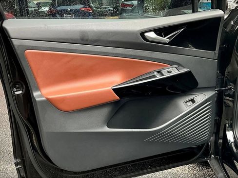 Used 2021 Volkswagen ID.4 Pro S image 20