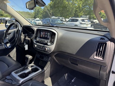 Used 2018 Chevrolet Colorado ZR2 AWD/4WD image 15