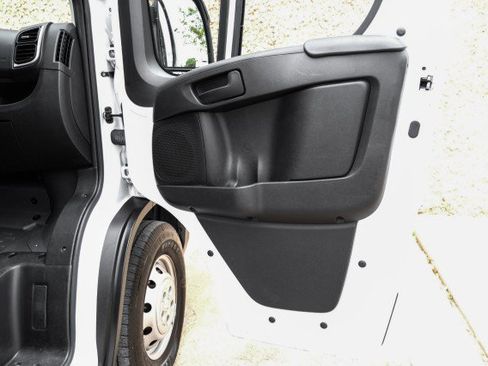 Used 2023 RAM ProMaster 2500 FWD image 40