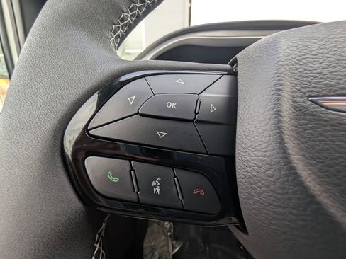 New 2026 Chrysler Pacifica Select w/ S Appearance Package image 23