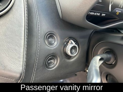 Used 2022 McLaren GT image 43