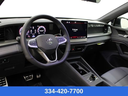 New 2026 Volkswagen Tiguan SE R-Line image 14