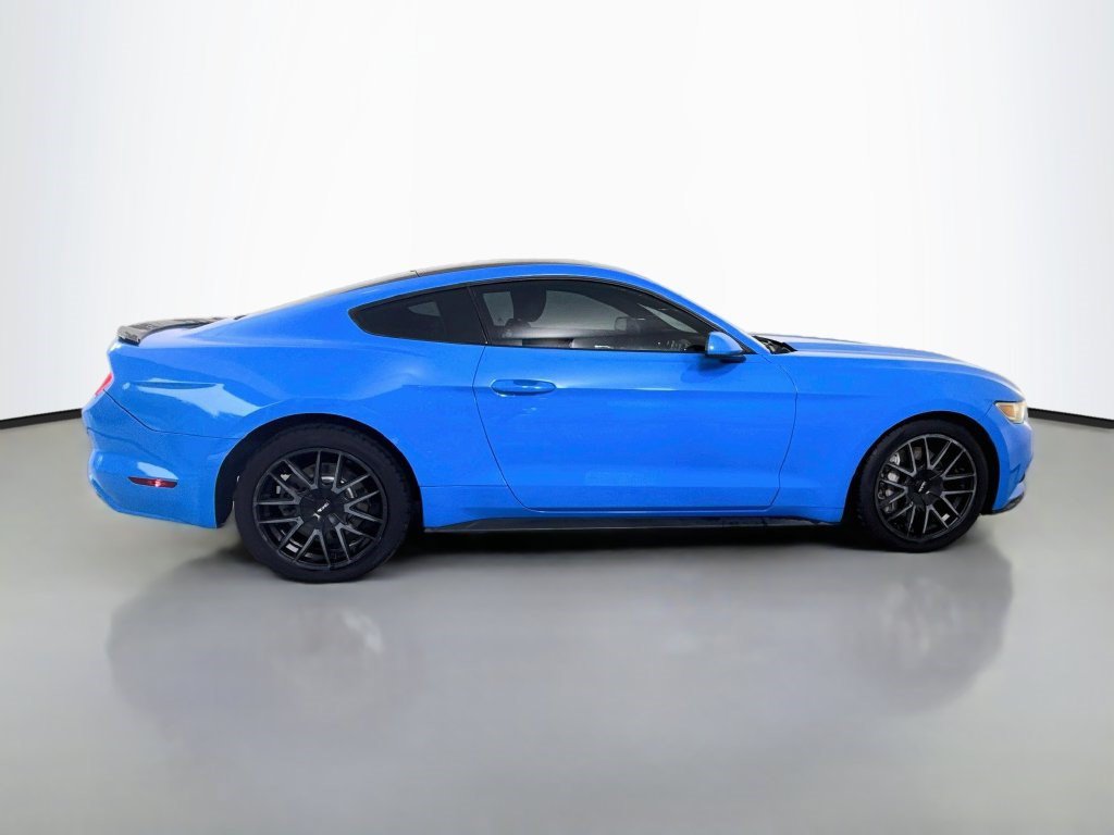 Used 2017 Ford Mustang Coupe w/ Ecoboost Performance Package RWD image 11