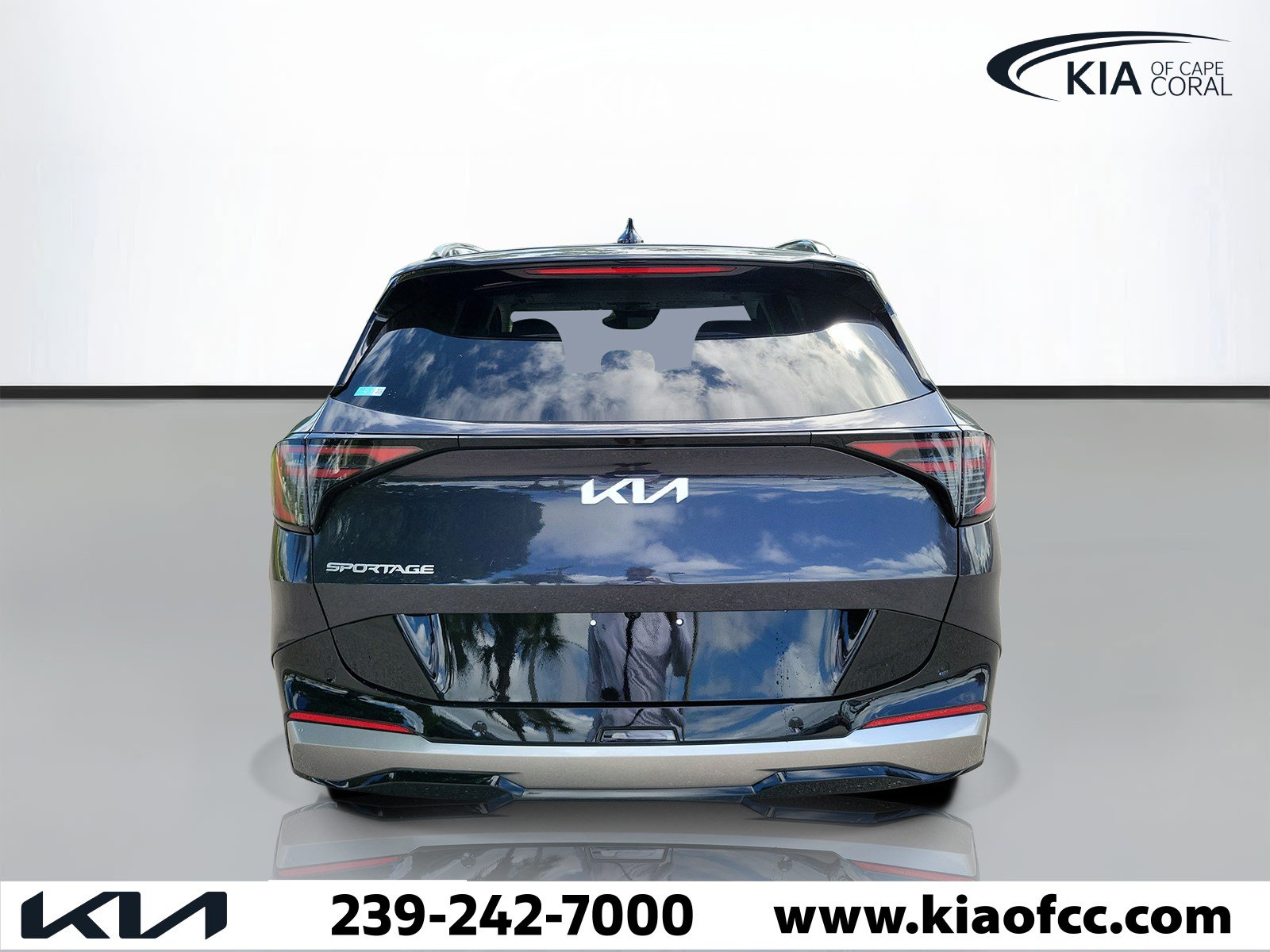New 2027 Kia Sportage SX FWD image 4