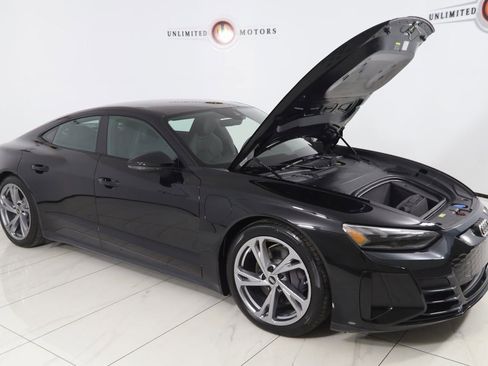 Used 2023 Audi e-tron GT Premium Plus image 24