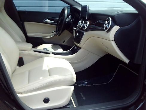 Used 2015 Mercedes-Benz CLA 250 4MATIC w/ Premium 1 Package image 30