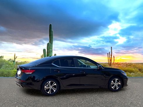 Used 2022 Nissan Sentra SV w/ Trunk Package FWD image 5