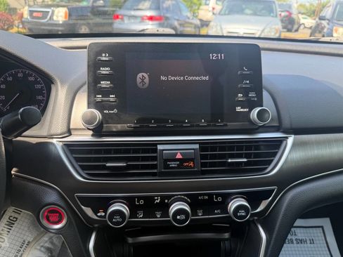 Used 2020 Honda Accord LX image 12