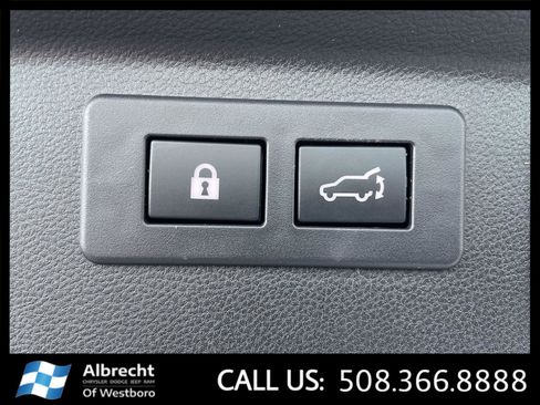 Used 2023 Subaru Forester Limited AWD/4WD image 16