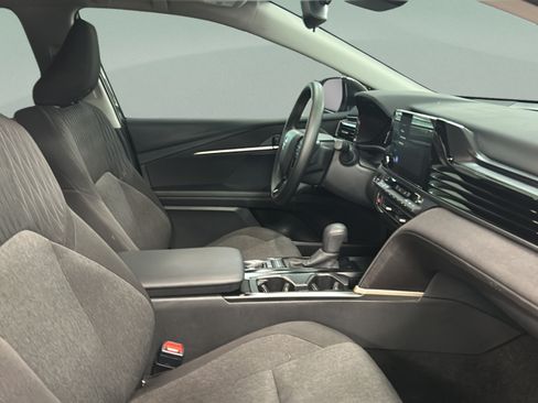 Used 2026 Toyota Camry LE FWD image 24