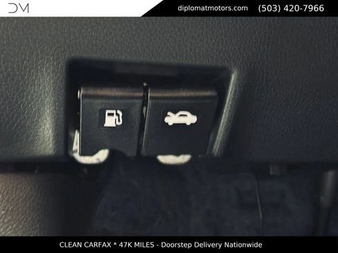 Used 2019 Nissan Sentra SV FWD image 39